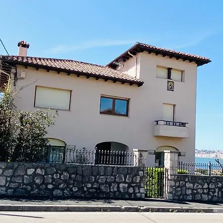 Casa Independiente En Cantabria * Pedreña