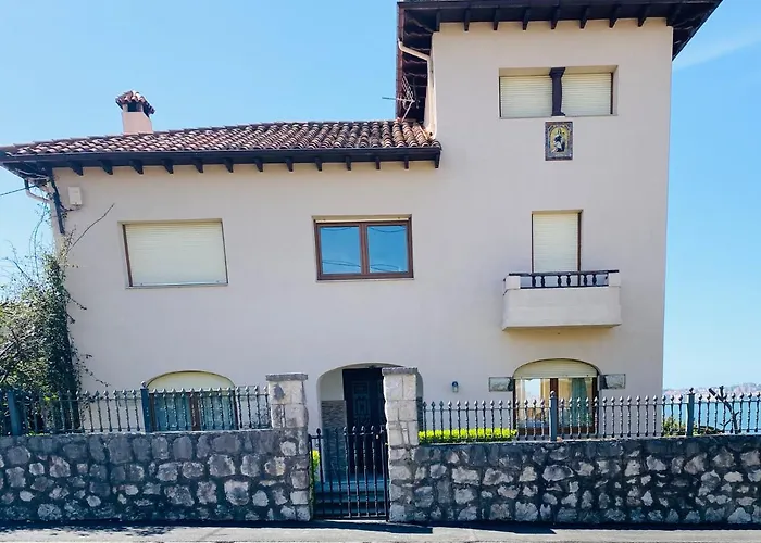 Сasa de vacaciones Casa Independiente En Cantabria Pedreña